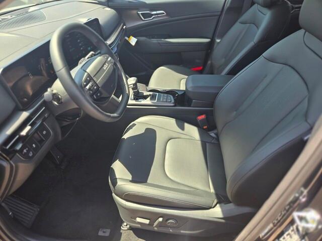 new 2026 Kia Sportage car, priced at $31,738