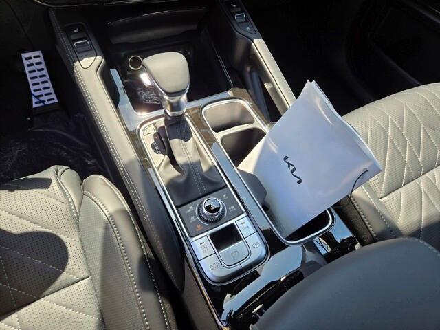 new 2025 Kia Telluride car, priced at $54,096
