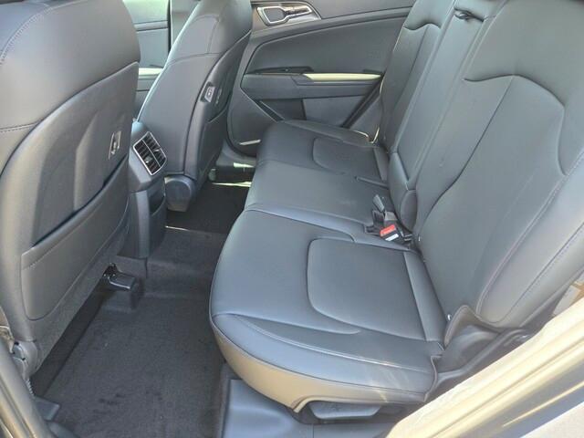 new 2025 Kia Sportage car, priced at $31,654