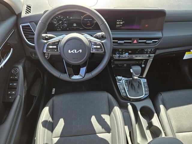 new 2025 Kia Seltos car, priced at $26,497