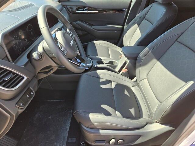 new 2025 Kia Seltos car, priced at $26,497