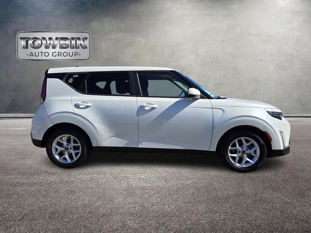 used 2023 Kia Soul car, priced at $18,500