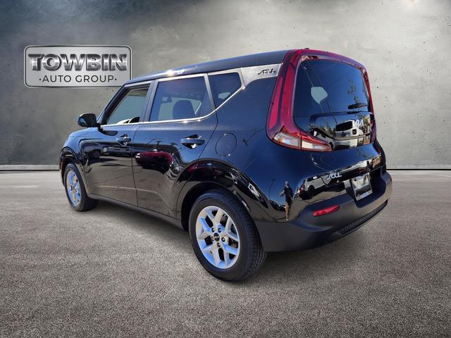 used 2022 Kia Soul car, priced at $17,990