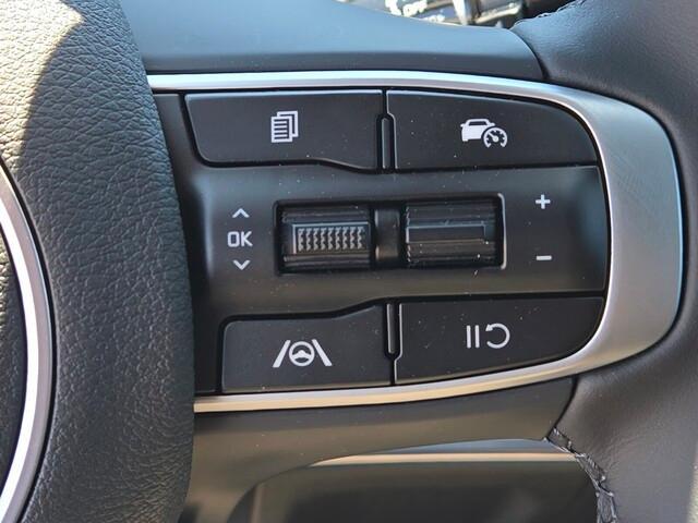new 2025 Kia Sportage car, priced at $33,080