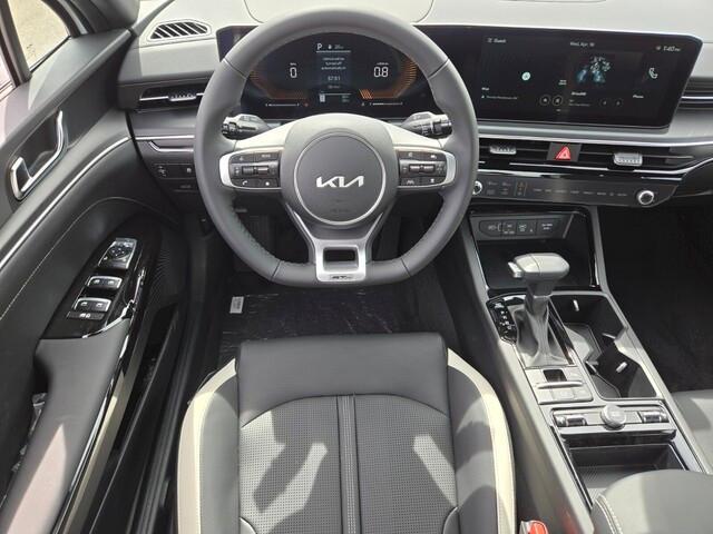 new 2025 Kia K5 car, priced at $28,594