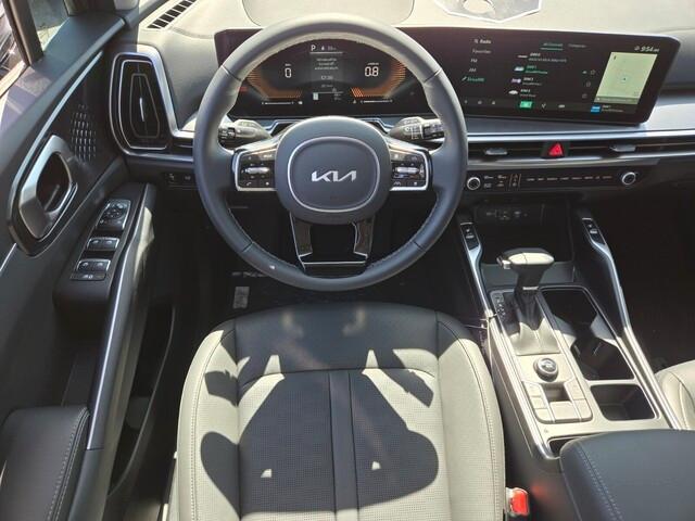 new 2025 Kia Sorento car, priced at $37,915