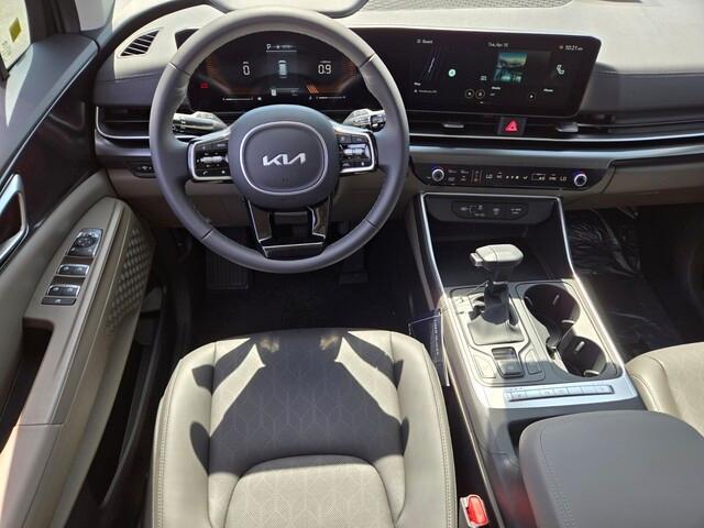 new 2025 Kia Carnival car, priced at $39,880