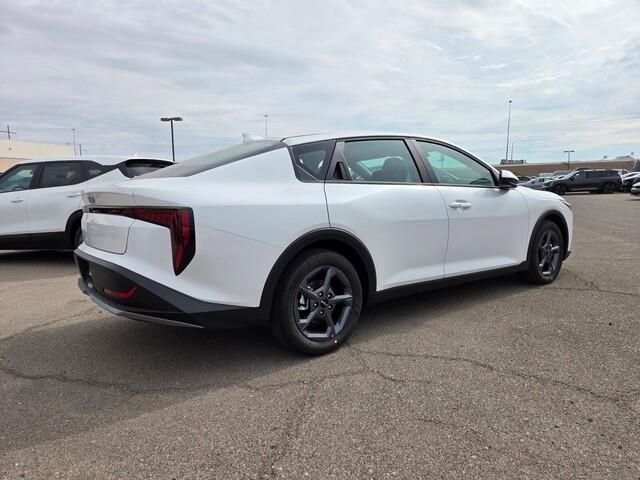 new 2025 Kia K4 car, priced at $23,692