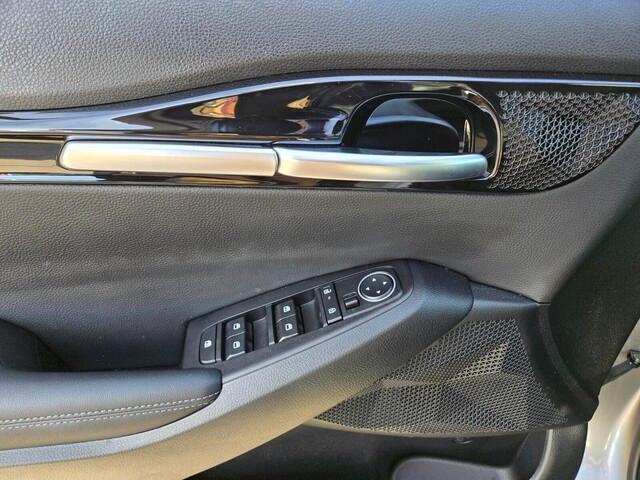 used 2025 Kia Seltos car, priced at $24,500