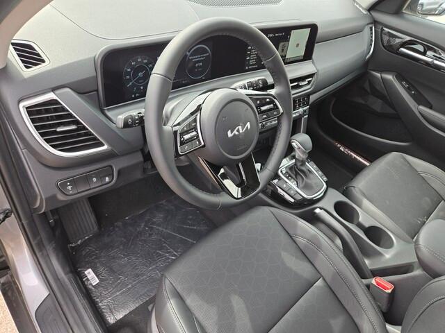 new 2025 Kia Seltos car, priced at $24,275