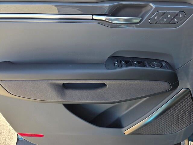 new 2026 Kia EV9 car, priced at $61,290