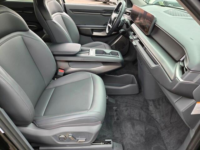 used 2024 Kia EV9 car, priced at $39,990