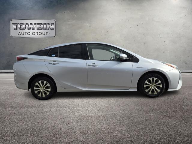 used 2016 Toyota Prius car, priced at $14,890