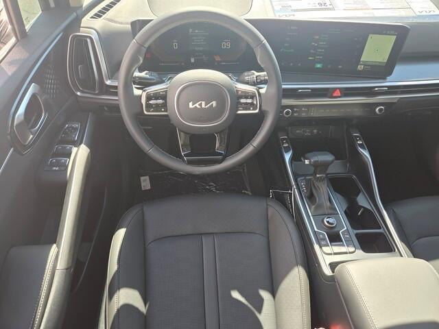 new 2025 Kia Sorento car, priced at $35,868