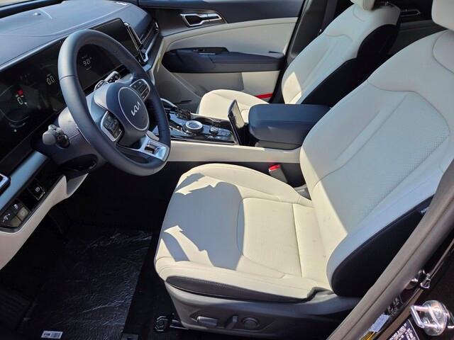 new 2025 Kia Sportage Hybrid car, priced at $32,496
