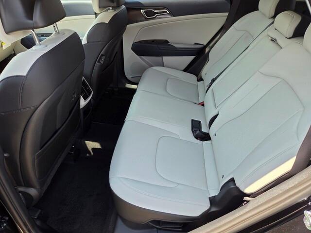 new 2025 Kia Sportage Hybrid car, priced at $32,496