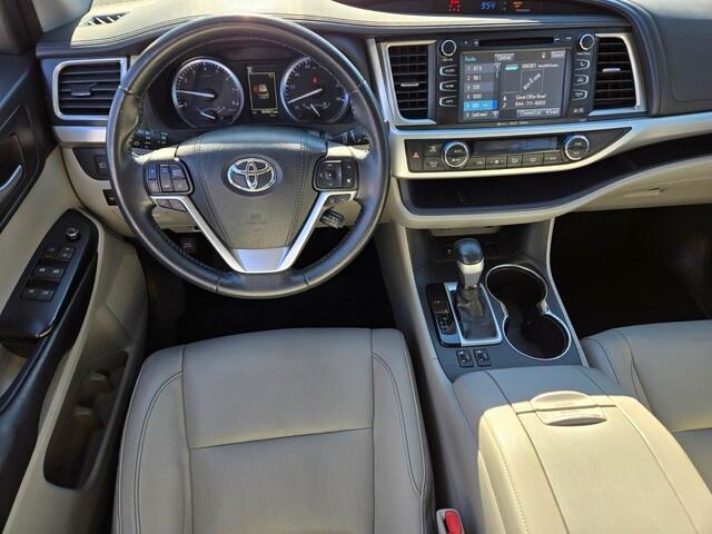 used 2018 Toyota Highlander car, priced at $19,990