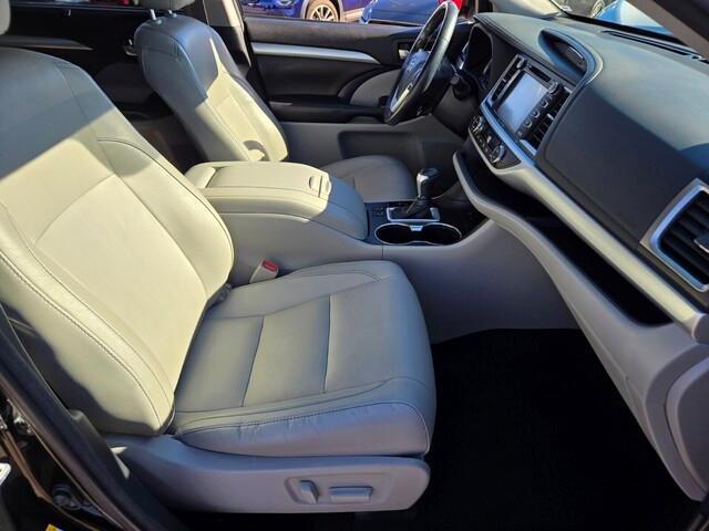 used 2018 Toyota Highlander car, priced at $19,990
