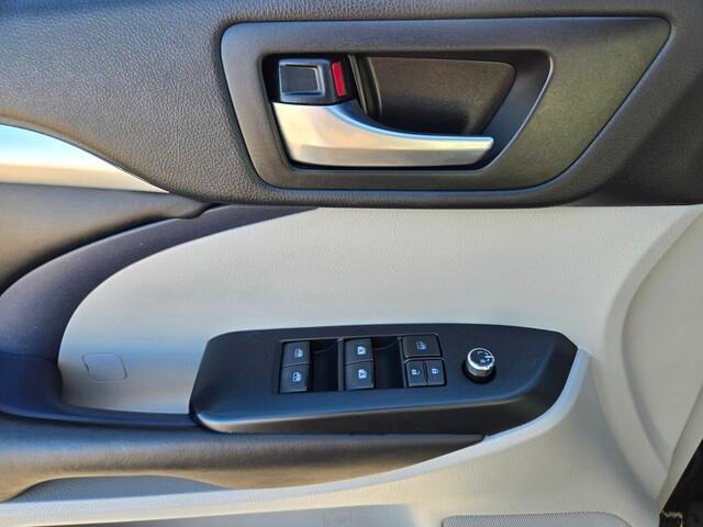 used 2018 Toyota Highlander car, priced at $19,990