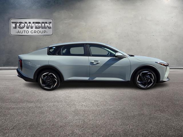 used 2025 Kia K4 car, priced at $22,700