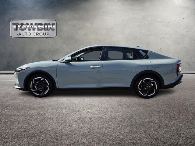used 2025 Kia K4 car, priced at $22,700