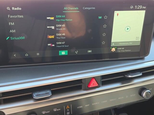 new 2025 Kia Sorento car, priced at $35,335