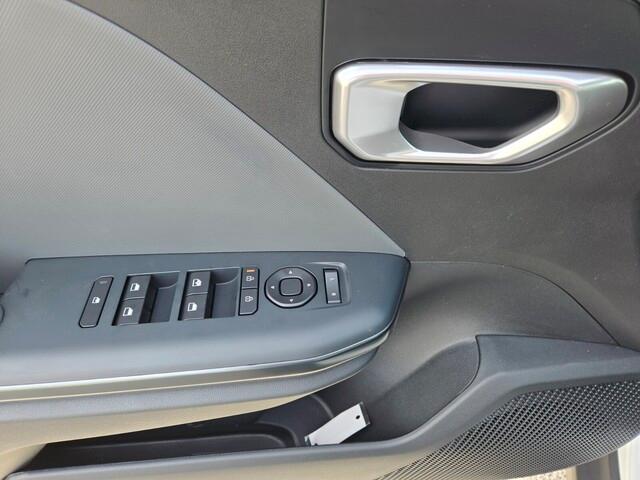 new 2025 Kia K4 car, priced at $23,692