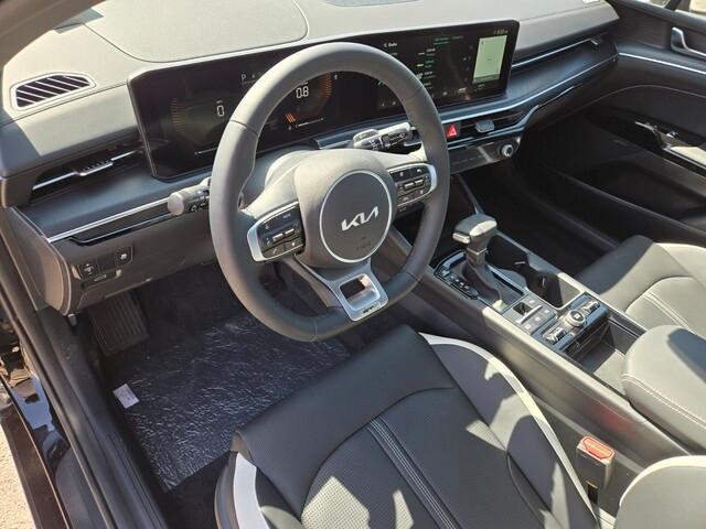 new 2025 Kia K5 car, priced at $30,077