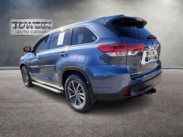 used 2018 Toyota Highlander car, priced at $20,990