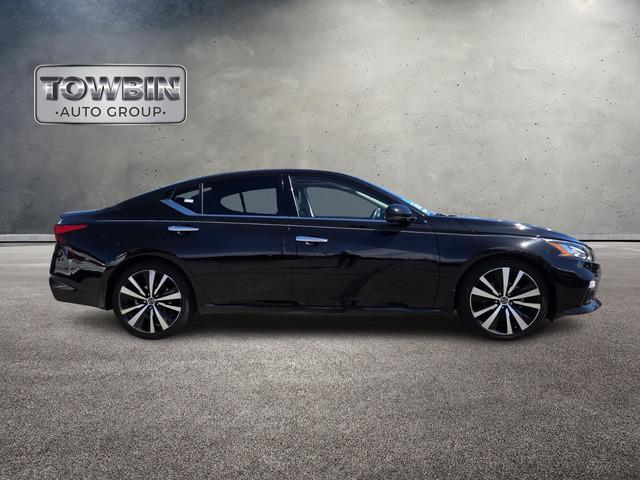 used 2019 Nissan Altima car, priced at $19,990