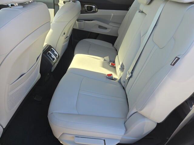 new 2025 Kia Sorento car, priced at $35,593