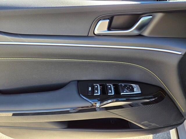 new 2026 Kia K5 car, priced at $33,915