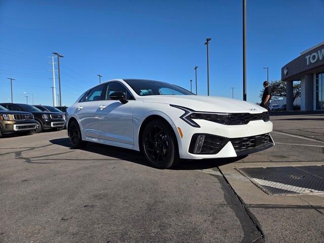 new 2026 Kia K5 car, priced at $30,922