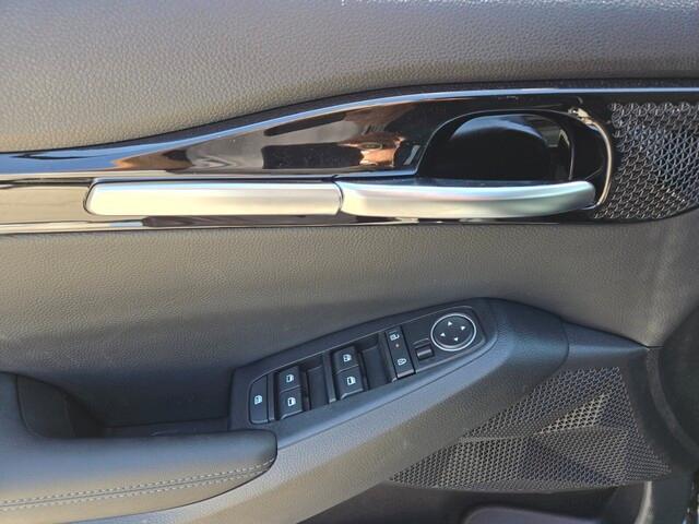 new 2025 Kia Seltos car, priced at $26,497