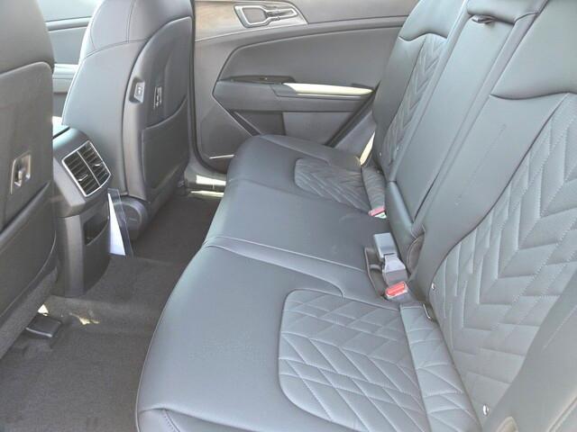 new 2025 Kia Sportage Plug-In Hybrid car, priced at $44,521