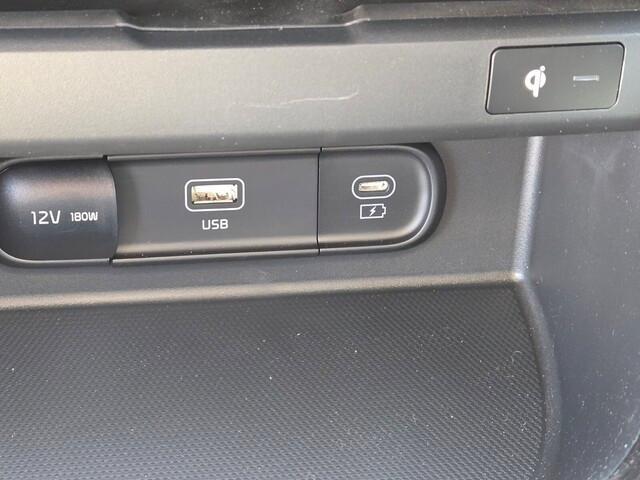 new 2025 Kia Seltos car, priced at $24,275