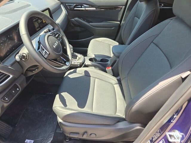 new 2025 Kia Seltos car, priced at $24,275