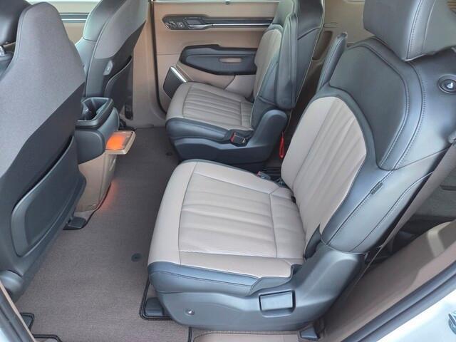 new 2026 Kia EV9 car, priced at $63,870