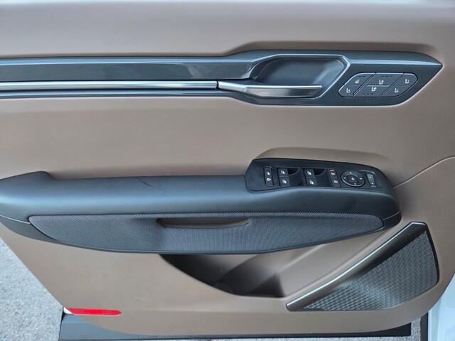 new 2026 Kia EV9 car, priced at $63,870