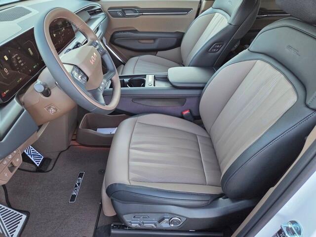 new 2026 Kia EV9 car, priced at $63,870