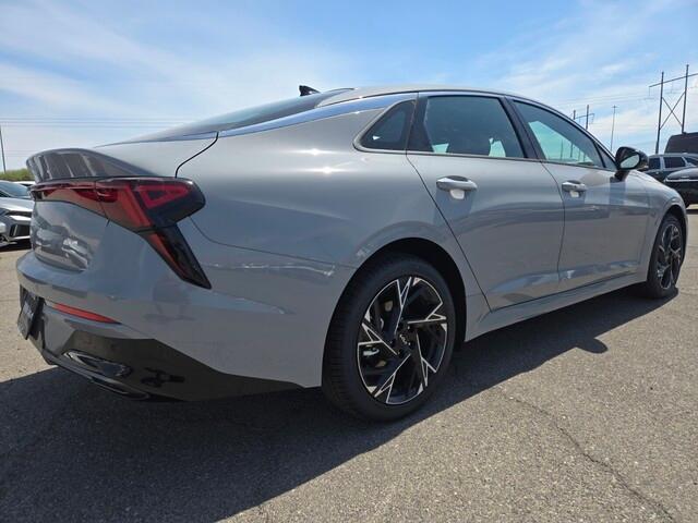 new 2025 Kia K5 car, priced at $31,855