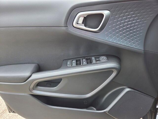 new 2025 Kia Soul car, priced at $25,415