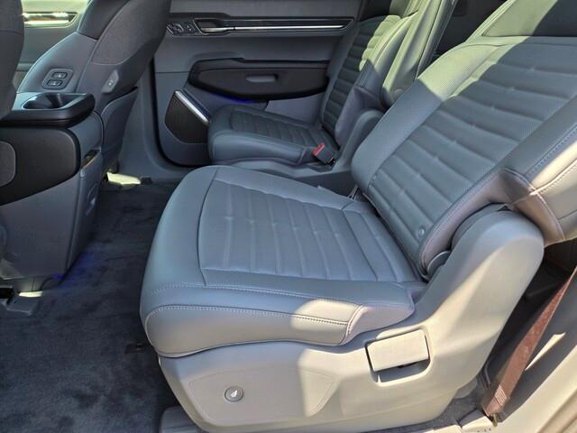new 2026 Kia EV9 car, priced at $62,967