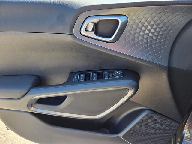 new 2025 Kia Soul car, priced at $25,069