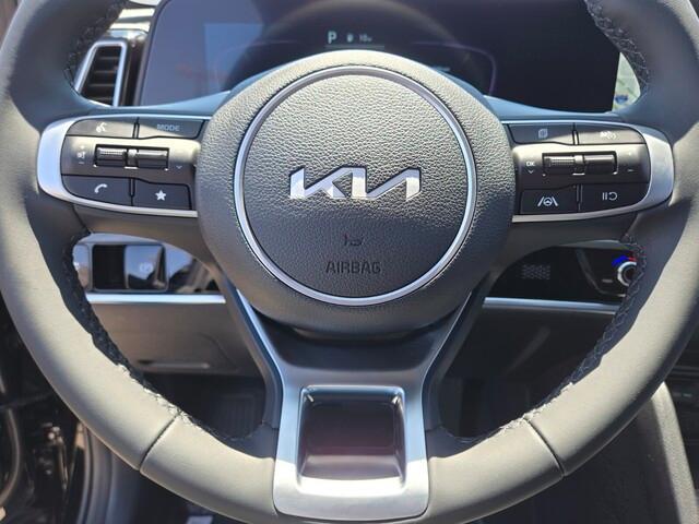 new 2025 Kia Sportage car, priced at $33,301