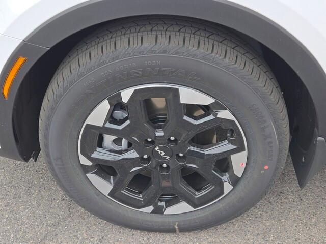 new 2025 Kia Sorento car, priced at $36,472