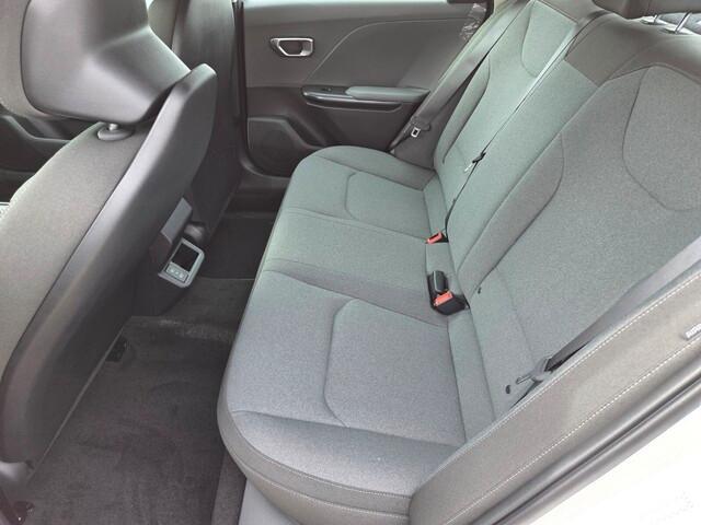 new 2025 Kia K4 car, priced at $23,692