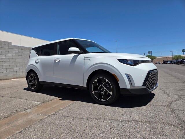new 2025 Kia Soul car, priced at $25,404