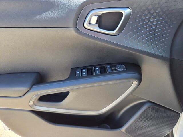 new 2025 Kia Soul car, priced at $25,404