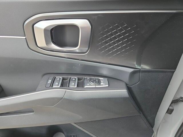 new 2025 Kia Sorento car, priced at $38,402